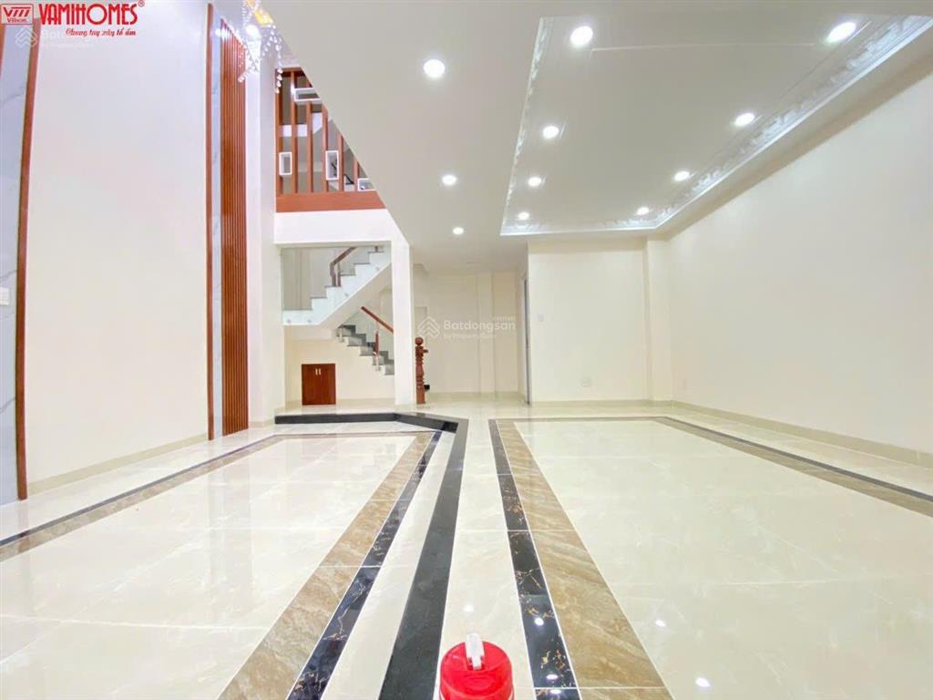 Bán nhà sát bên khu đô thị vạn phúc city thủ đức