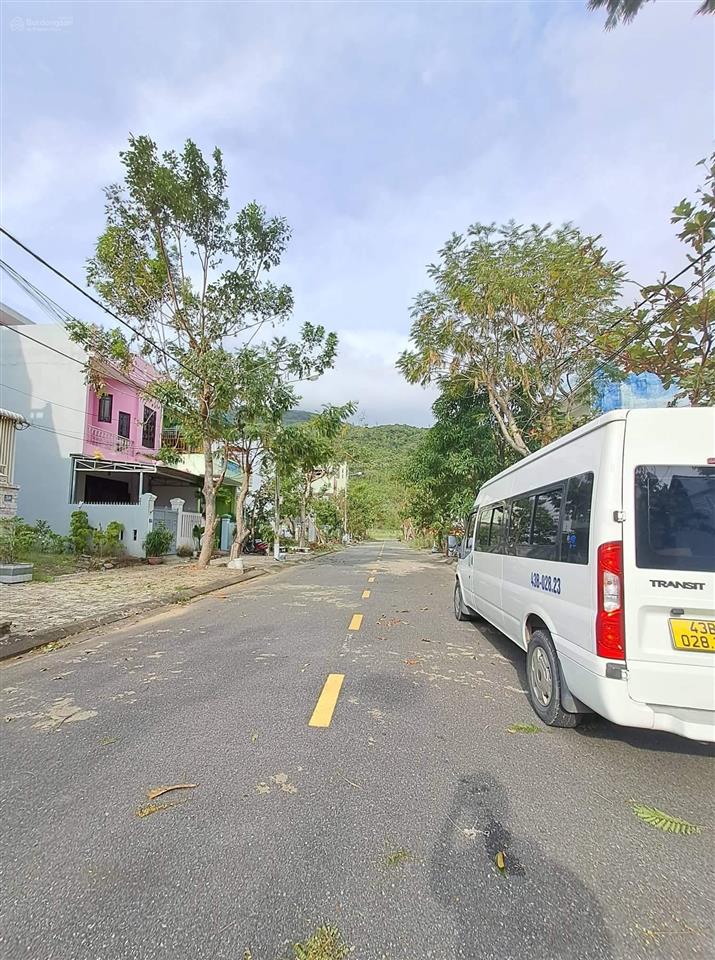 Bán lô đất mặt tiền nguyễn lâm, dt 100m2 đường 7m5