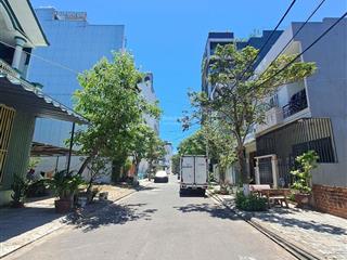 Bán lô đất 2 mt lê bôi, dt 130m2 ngang 8m sát biển