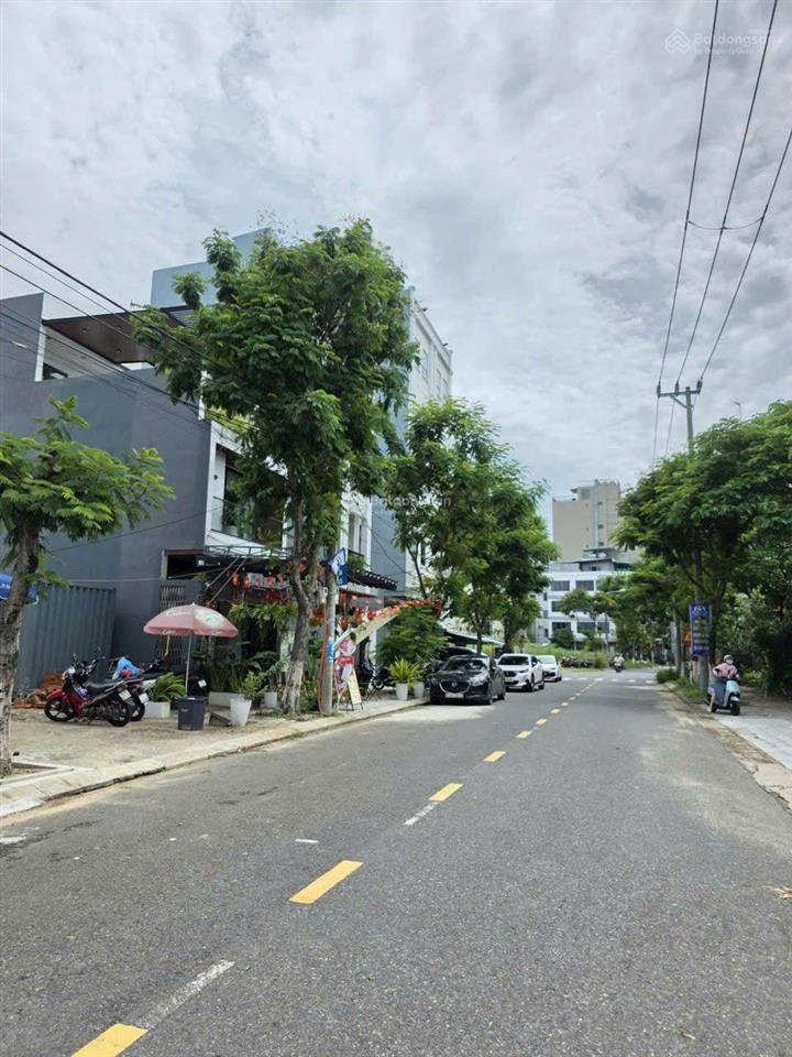 Bán đất mt lê văn quý dt 76m2, đường 7m5 sát phạm văn đồng