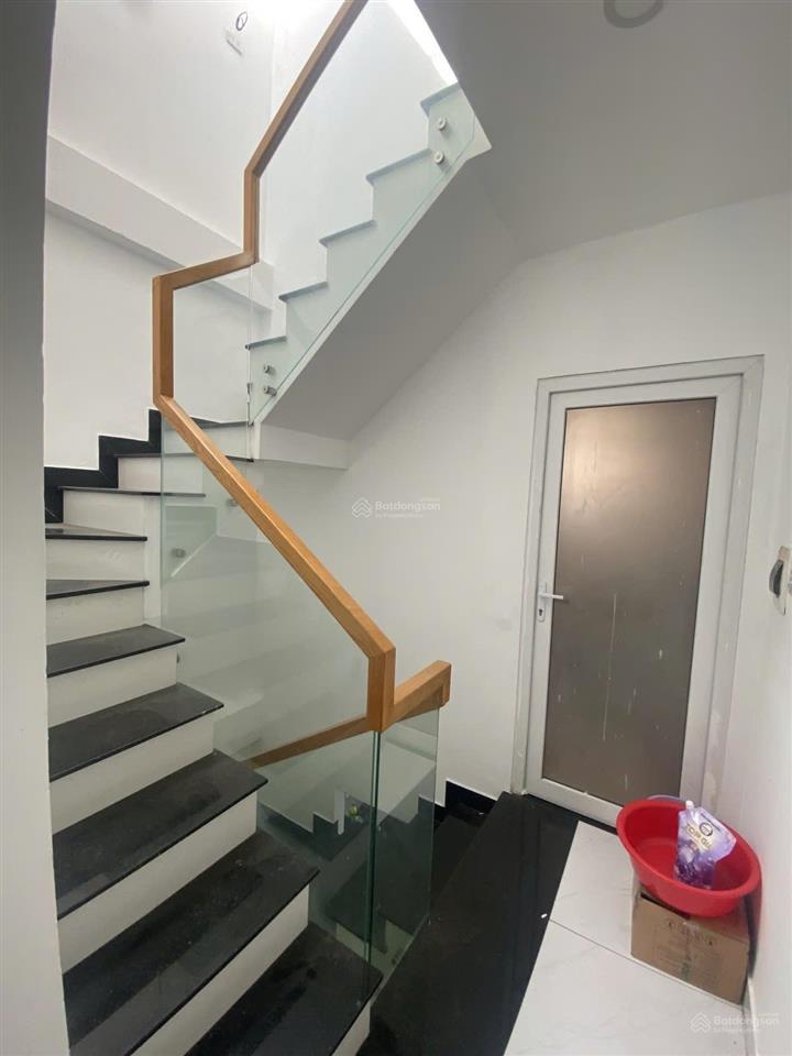 Nhà 1t  1 lửng  1l 30m² (3.3mx9.6m) hẻm đường số 475 đỗ xuân hợp, p. phước long b, chỉ 3tỷ890