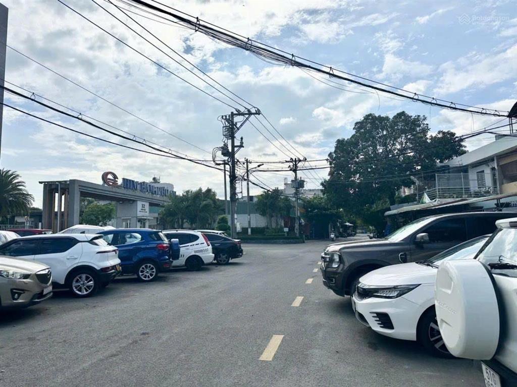 Nhà 76m² (4mx20m) hxh đường thủy lợi , p. phước long a, q9  chỉ 4tỷ7