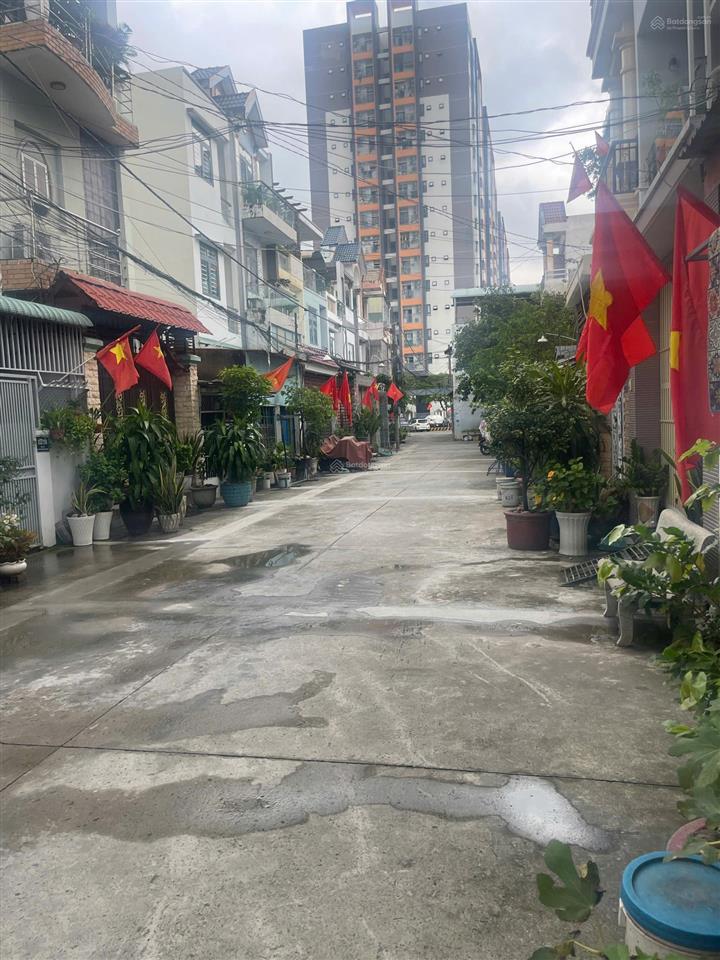 Nhà 76m² (4mx20m) hxh đường thủy lợi , p. phước long a, q9  chỉ 4tỷ7