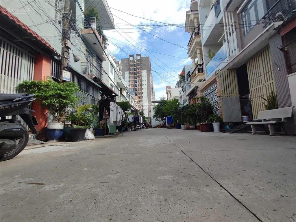 Nhà 76m² (4mx20m) hxh đường thủy lợi , p. phước long a, q9  chỉ 4tỷ7