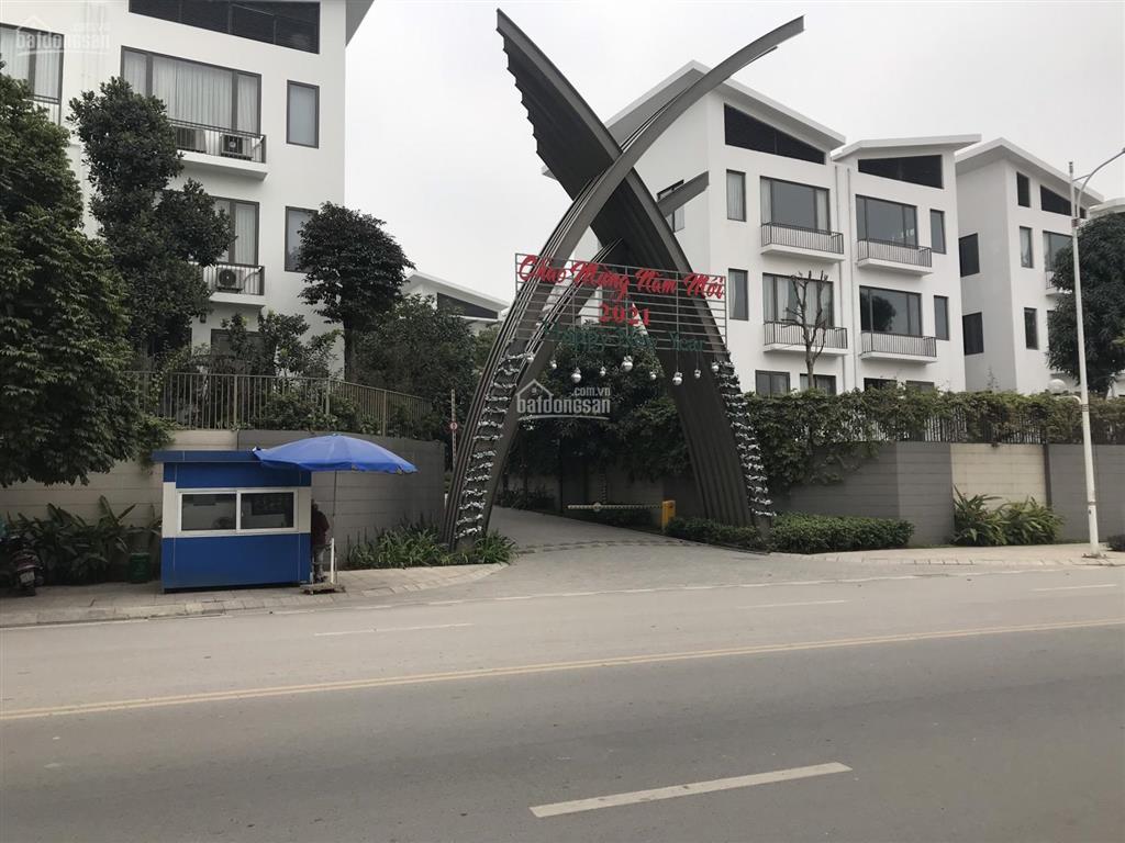 Cần bán gấp căn biệt thự khai sơn 320 m2 vị trí đẹp giá tốt 300tr/m2  0965 855 ***