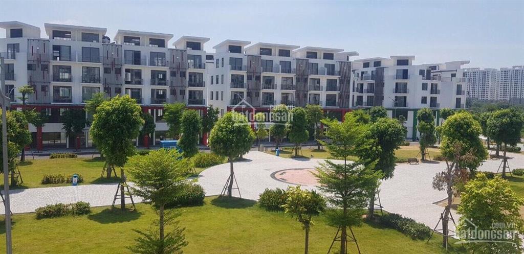 Cần chuyển nhượng căn góc sẻ khe khai sơn 90m2, view hồ vị trí cực đẹp, kd đỉnh  0965 855 ***