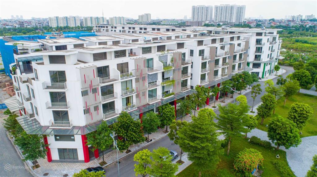 Cho thuê liền kề nhà phố khai sơn long biên làm vp, công ty, vị trí đẹp ô tô đỗ cửa, 0965 855 ***.