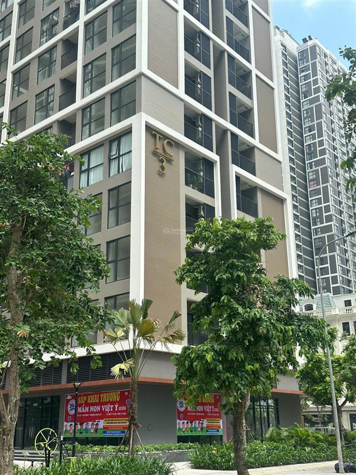 Bán shop chân đế tầng 1hàng ngoại giao giá đợt đầudiện tích 5482m2 nhận bàn giao cho thuê luôn