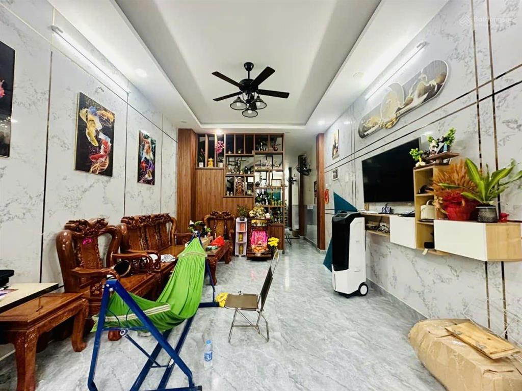 Hẻm xe hơi lê trọng tấn nhà mới 1 trệt 3 lầu, 4pn, 70m² ở ngay, 6.7 tỷ tl