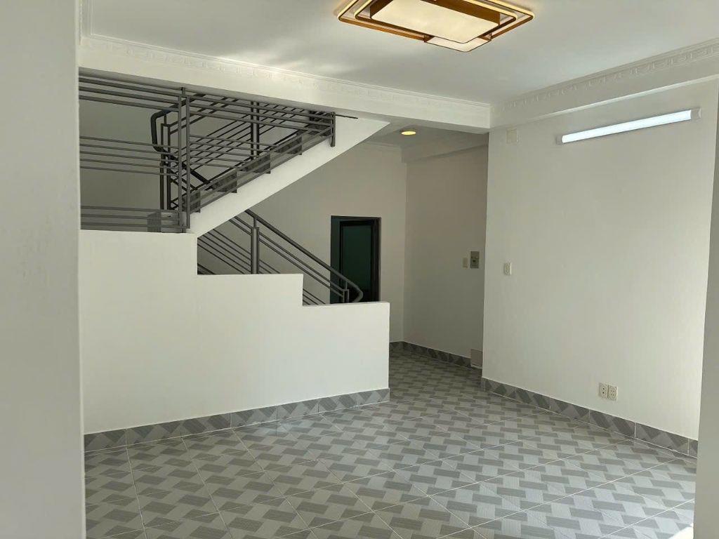 Hxh Phú Thọ Hòa 58m2 ngang 5m, 3 tầng, 4PN, chỉ 8.2 tỷ, nhà mới ở ngay 