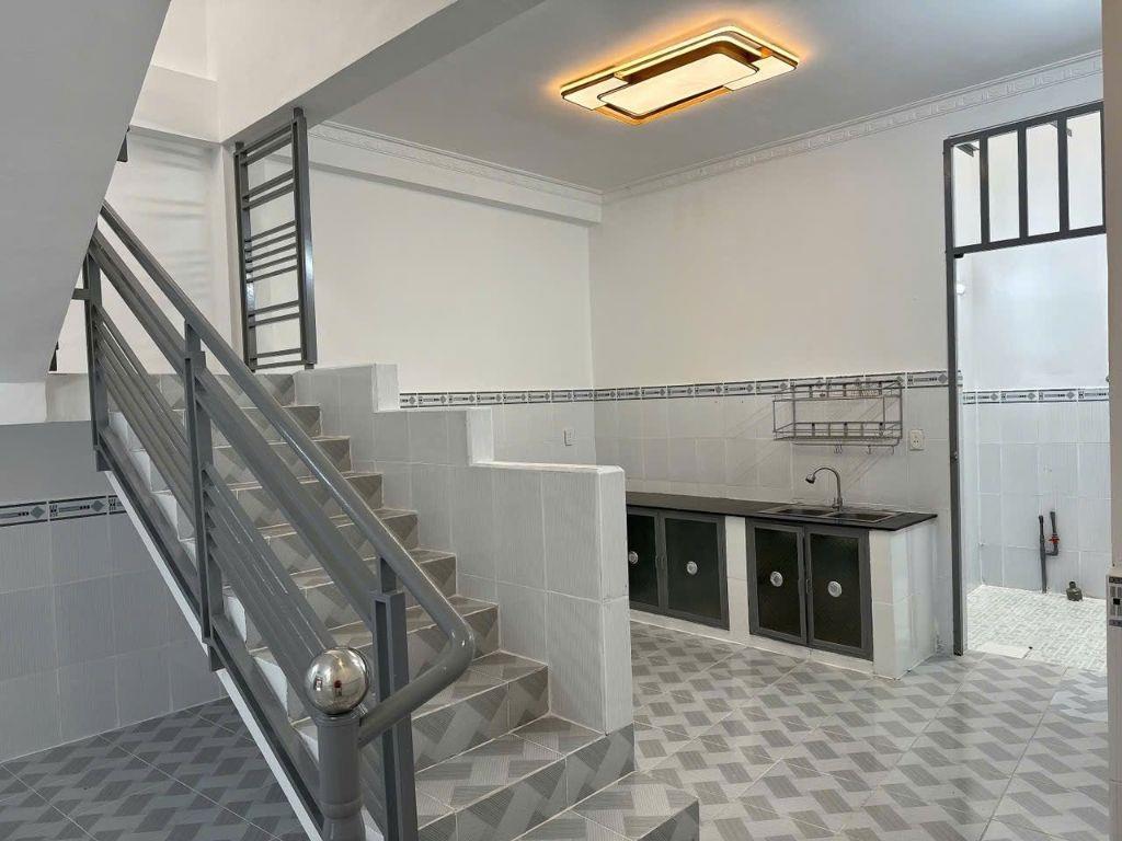 Hxh Phú Thọ Hòa 58m2 ngang 5m, 3 tầng, 4PN, chỉ 8.2 tỷ, nhà mới ở ngay 