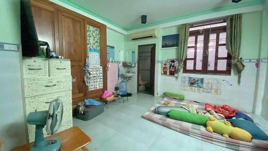 Mặt tiền Nguyễn Hữu Tiến, 112m2, 4.5x25, 5 tầng BTCT, Dòng tiền sẵn, Chỉ 20.9 tỷ TL