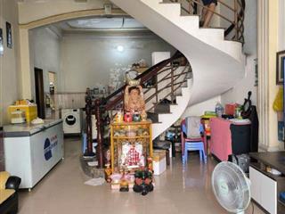 Nhà Âu Cơ, 61m2 ngang 4.4m nở hậu đẹp, 4 tầng, 3PN, Chủ cần bán gấp