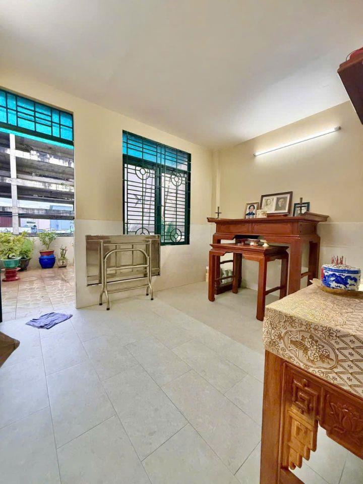 Mặt tiền kinh doanh Đoàn Hồng Phước, 122m2, 4x30m, 3 tầng, 7PN, Giá 11.8 tỷ