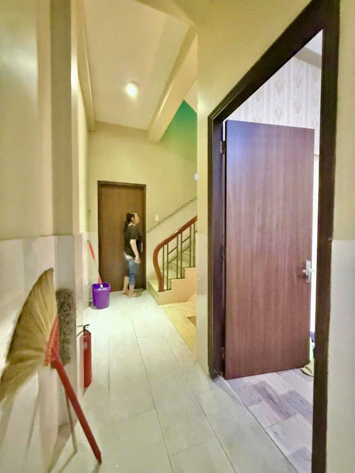 Mặt tiền kinh doanh Đoàn Hồng Phước, 122m2, 4x30m, 3 tầng, 7PN, Giá 11.8 tỷ