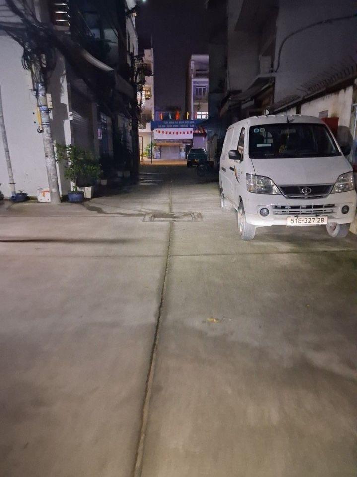 Nhà hẻm 6m thông Thạch Lam, 60m2, 4x15m, 3PN, Chỉ 7.5 tỷ, Tiện ở ngay