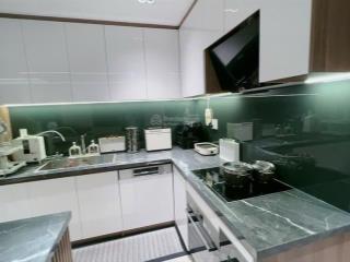 Qúa đẹp! căn 92.6m2 ct9 vĩnh điềm trung cải tạo mới 2pn view hồ, sông quán trường