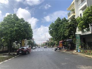 Mặt phố nguyễn chí thanh kinh doanh sầm uất, sát công an tỉnh và quảng trường, dt 90m2, giá 11 tỷ