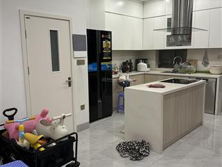 Cần bán gấp liền kề tiêu chuẩn st5 gamuda, 90m2, full nội thất, giá 27,7 tỷ