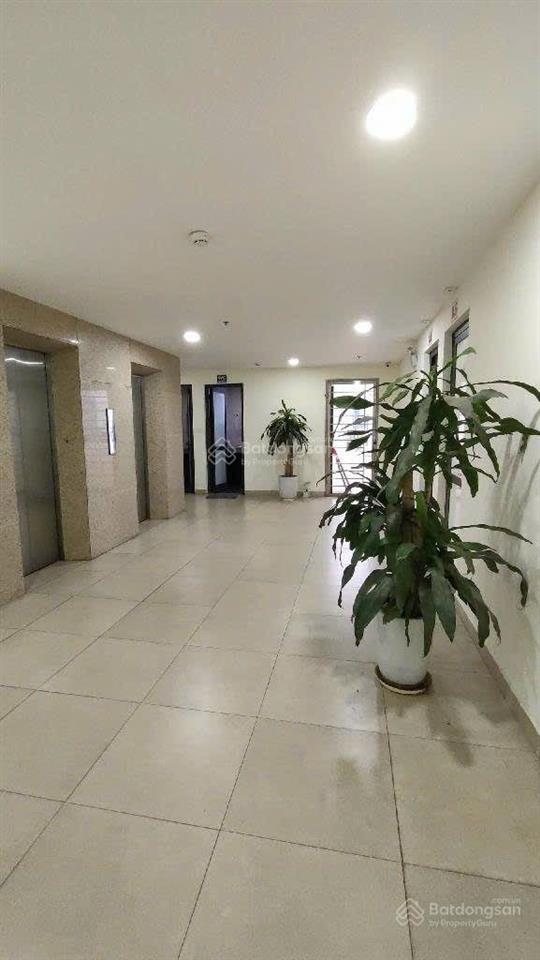 Bán tòa văn phòng 10 tầng mặt phố nguyễn trãi  thanh xuân  hà nội 188m2 x 10 tầng, mt 9.6m