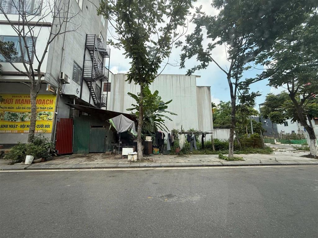 Bán lô 145m2 góc hai mặt tiền đường tô hiến thành kdc tỉnh uỷ, vĩnh yên. 0987 673 ***