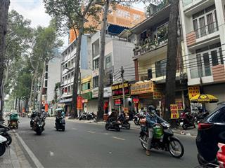 Góc mặt tiền đường trần quang khải q1, mặt tiền 5m, trong khu vực văn phòng, dân cư
