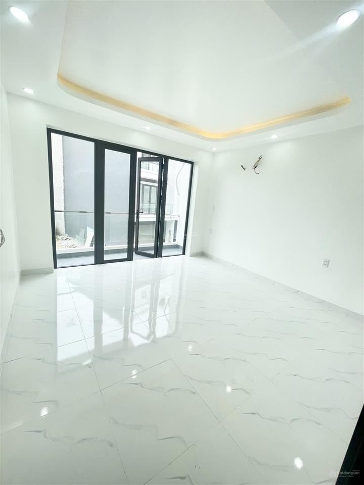 Chỉ 2 tỷ sở hữu được căn nhà 4 tầng him lam hùng vương.  0357 864 ***