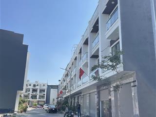 Chỉ 2 tỷ sở hữu được căn nhà 4 tầng him lam hùng vương.  0357 864 ***