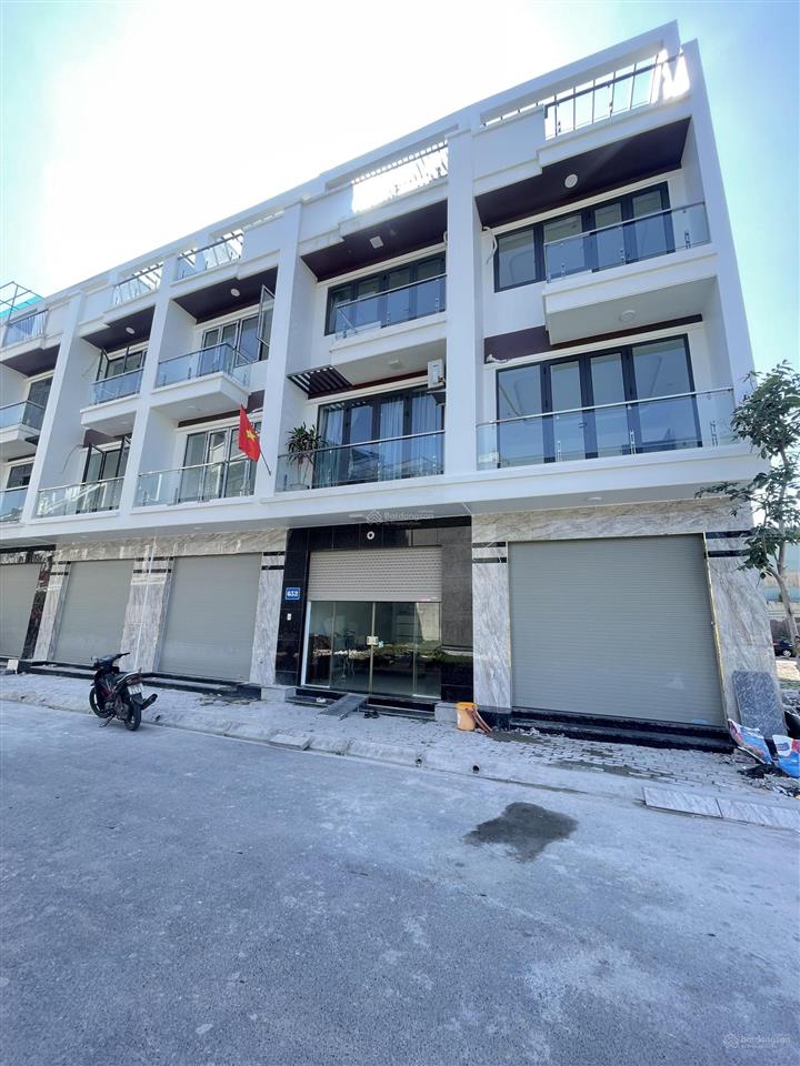 Chỉ 2 tỷ sở hữu được căn nhà 4 tầng him lam hùng vương.  0357 864 ***