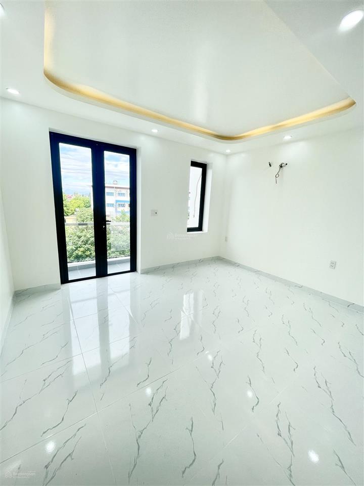 Siêu vip bán căn nhà 4 tầng dân xây cực đẹp mặt vườn hoa tại him lam hùng vương  0357 864 ***