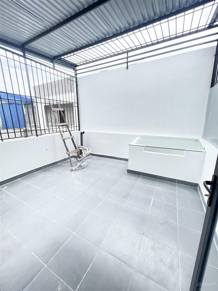 Siêu vip bán căn nhà 4 tầng dân xây cực đẹp mặt vườn hoa tại him lam hùng vương  0357 864 ***