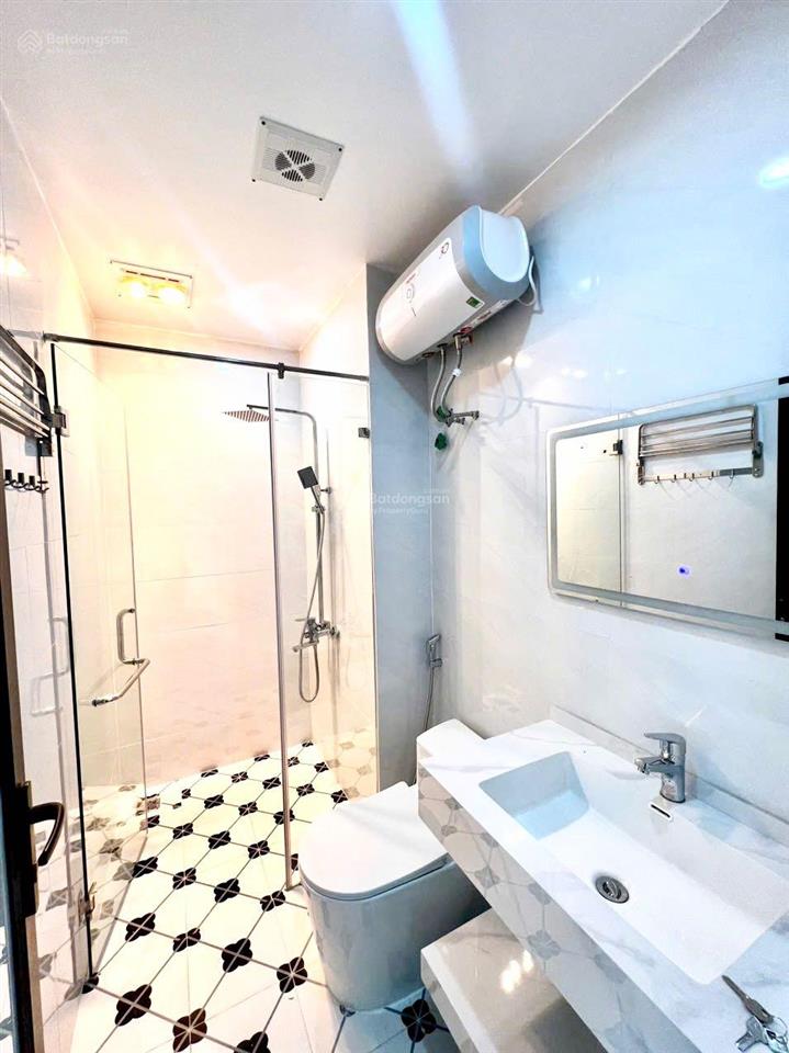 Bán chuyển nhượng  căn nhà 50m2 đã có sổ đỏ dự án him lam hùng vương hp.  e nguyên 0357 864 ***
