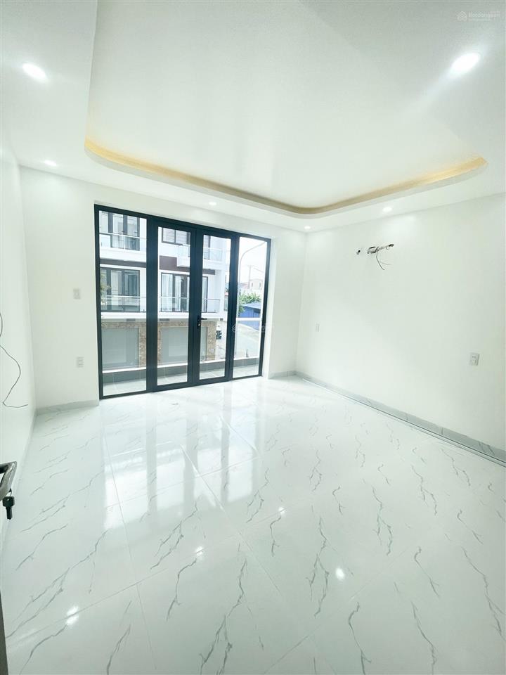 Bán căn nhà 2 mặt tiền giá rẻ dự án him lam.  em nguyên 0357 864 ***