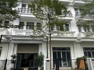 Chính chủ cần tiền bán gấp căn lk vinadic phú diễn 80m2 công năng vừa ở vừa làm công ty