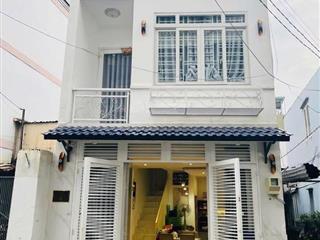 Bán gấp trả nợ nhà đang ở tại hẻm 8m đường phạm văn chiêu, phường 9