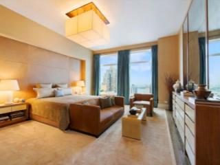 Bán biệt thự 144m, mặt tiền 12m ,giá 40 tỷ, ngay trong khuân viên khu liền kề và cc thạch bàn