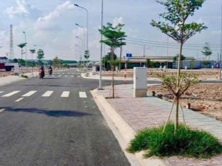 Cần bán lô đất ngay kcn tân uyên. mặt tiền dt. 741. giá 1 tỷ 350, có sổ sẵn
