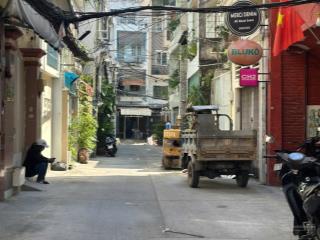 Hẻm đẹp xe hơi trần quang diệu. p14. quận 3  xd  5 tầng (5 x 14m)  70m2 giá 16,9 tỷ 0901 343 ***