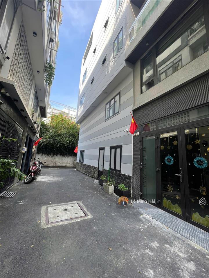 Khu sang  hẻm xe hơi hồ biểu chánh, p11, phú nhuận  kc 6 tầng (4 x 14m)  tặng nội thất, 15,8 tỷ