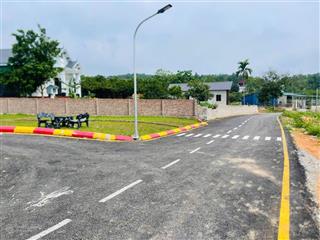 Bán đất tại phú cát chỉ 28 triệu/m2,mặt tiền cực thoáng 6m  công chứng luôn trong ngày.