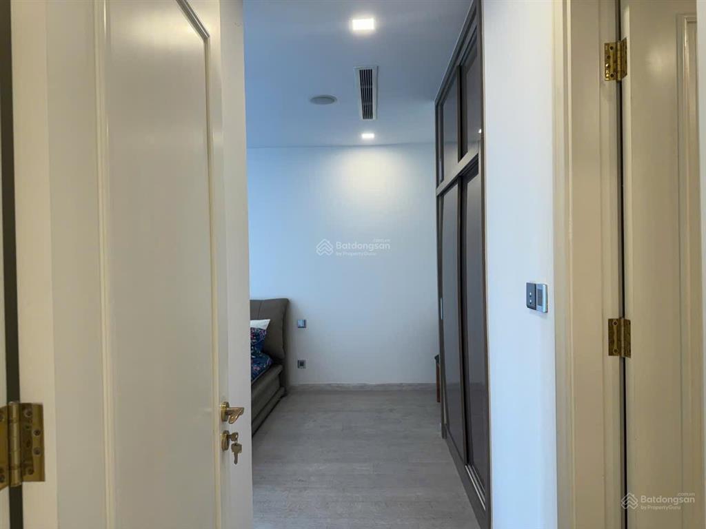 Bán căn hộ a117 84m2 2pn tại vinhomes golden river ba son, 14,4 tỷ, sẵn sổ hồng, chính chủ bán