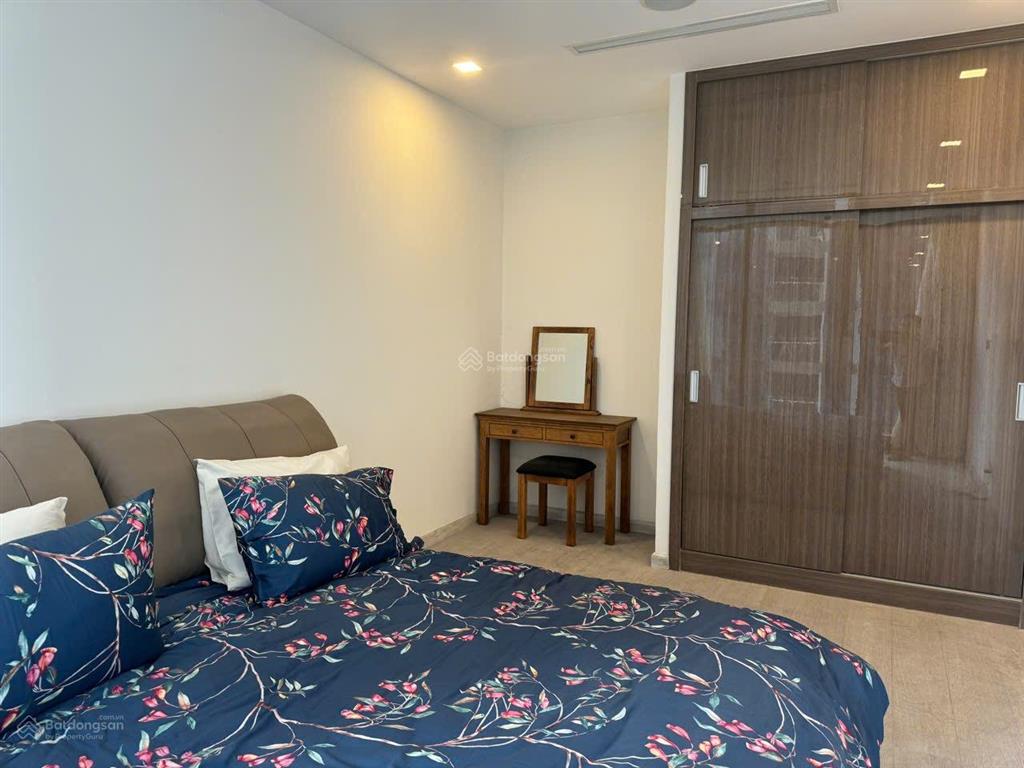 Bán căn hộ a117 84m2 2pn tại vinhomes golden river ba son, 14,4 tỷ, sẵn sổ hồng, chính chủ bán