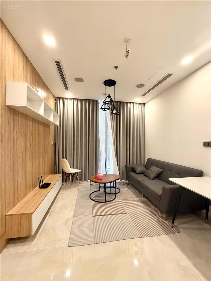 Bán căn hộ ba son, 10 tỷ, sổ hồng lâu dài, tặng full nội thất, chính chủ 0937 600 ***