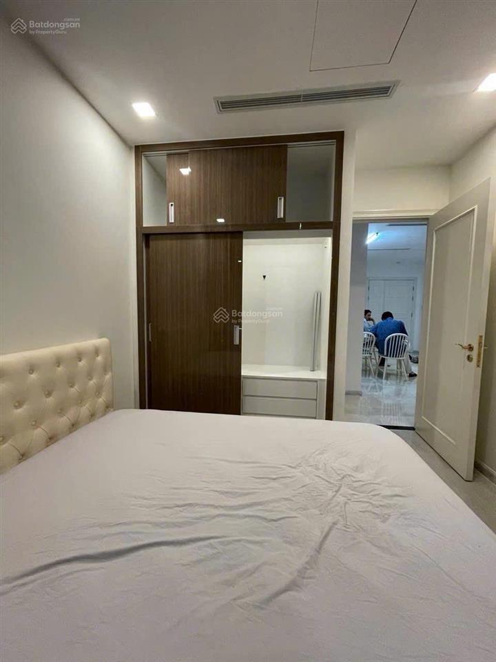 Bán căn hộ l605 80m2 giá chỉ 16.3tỷ sẵn sổ hồng, có hợp đồng thuê dài hạn zalo 0937 600 ***