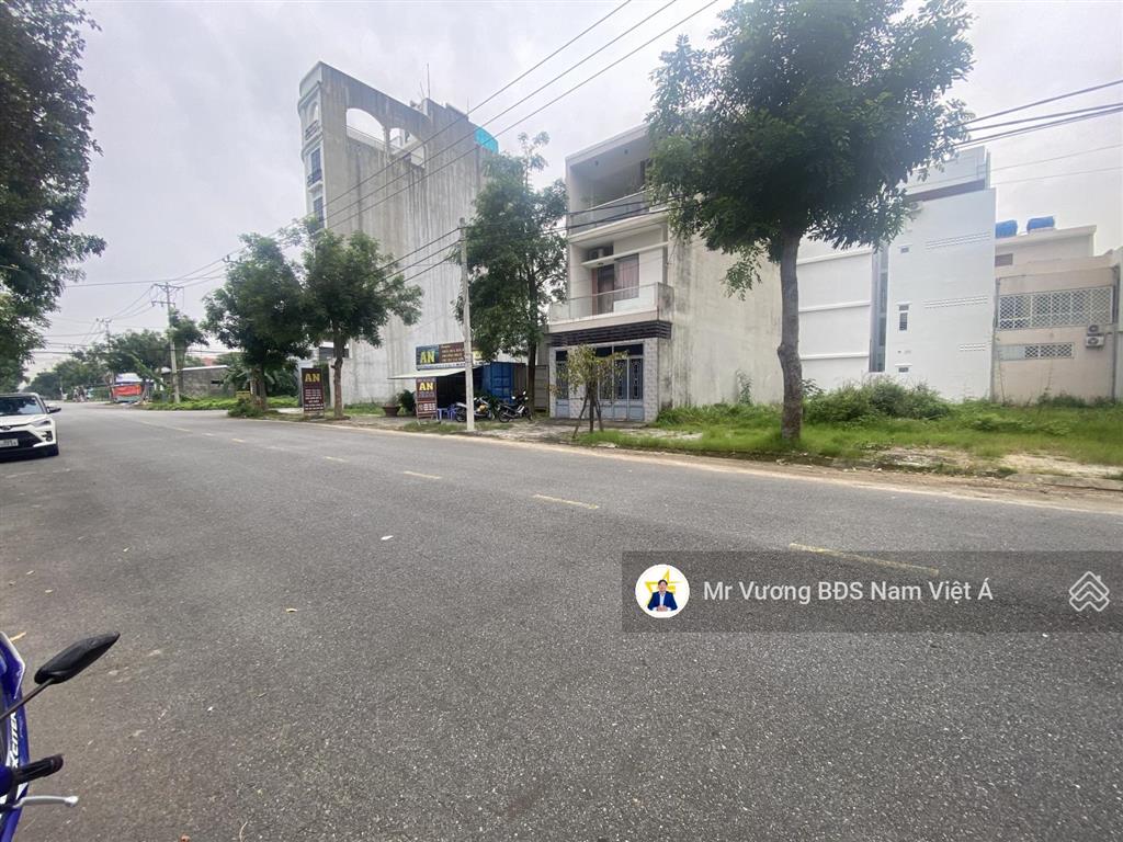 Bán lô góc bùi tá hán, lê hữu khánh với nghiêm xuân yêm , nam việt á