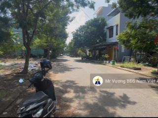 Chính chủ bán cặp xây cao tầng 190m2, đường tùng thiện vương, nam việt á