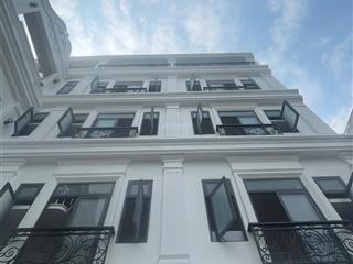 Bán tòa nhà căn hộ dịch vụ 34 phòng đường hồ văn long, bình hưng hòa b, bình tân