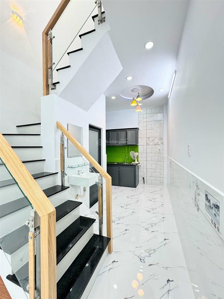 Nhà ngay gần kcn bon chen, 2pn, giá 1,88 tỷ (cc công chứng ngay)  0798 860 ***