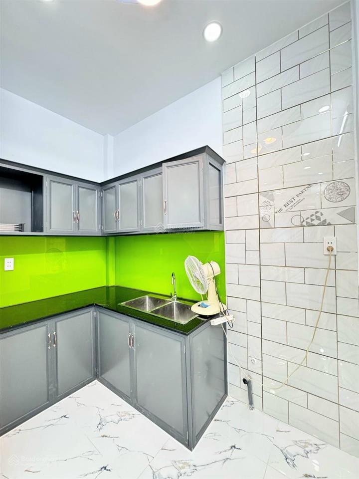 Nhà ngay gần kcn bon chen, 2pn, giá 1,88 tỷ (cc công chứng ngay)  0798 860 ***