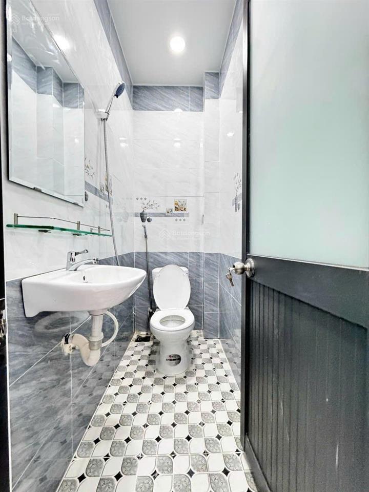 Nhà ngay gần kcn bon chen, 2pn, giá 1,88 tỷ (cc công chứng ngay)  0798 860 ***